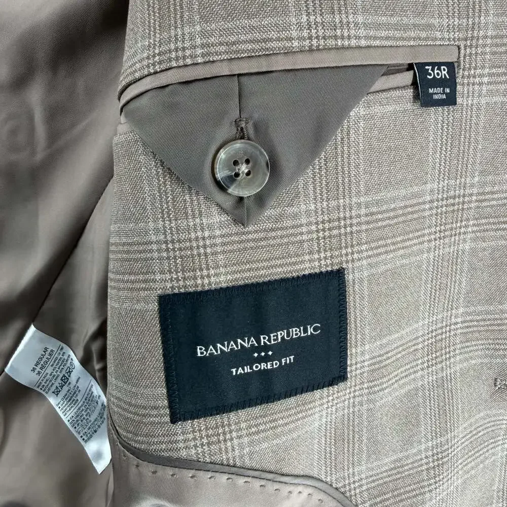 1374 Banana Republic Tailored Fit Plaid Suit Jacket Brown 36R